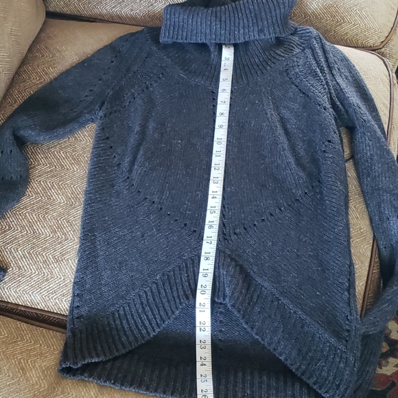 Ann Taylor Loft Knit Sweater - Picture 8 of 8